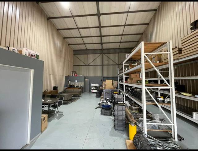 INDUSTRIAL PROPERTY TO RENT IN LYTTELTON